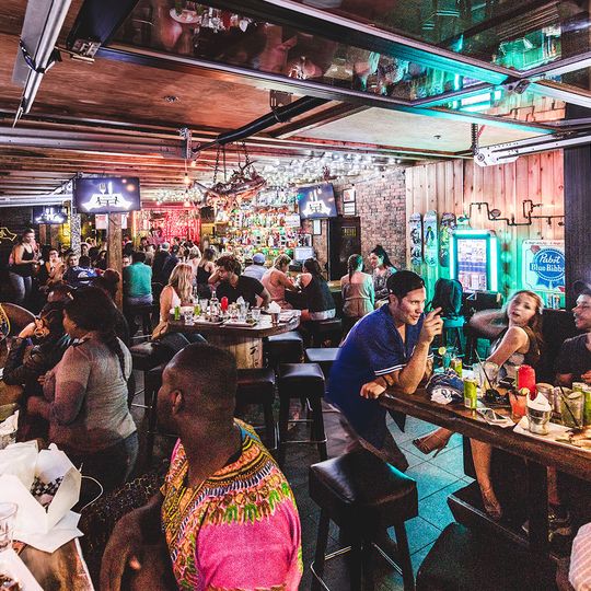 Madison Avenue Pub