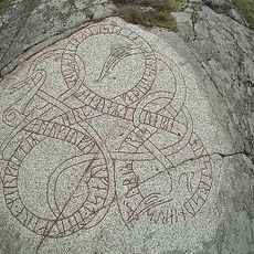 Upplands runinskrifter 898