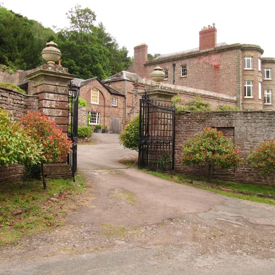 Newton Court