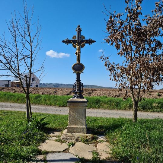 Kříž severovýchodně od Obecné skály ve Svaté