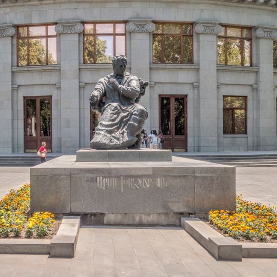 Monument à Aram Khatchatourian