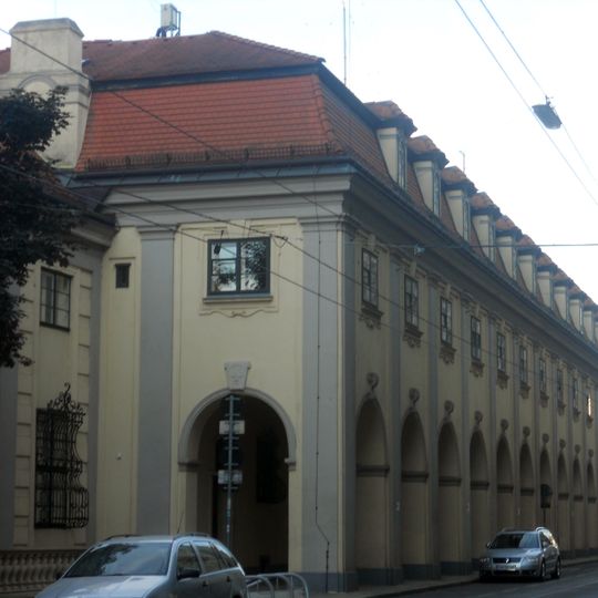 Schweizer Botschaft, ehem. Reitschule des Palais Schwarzenberg
