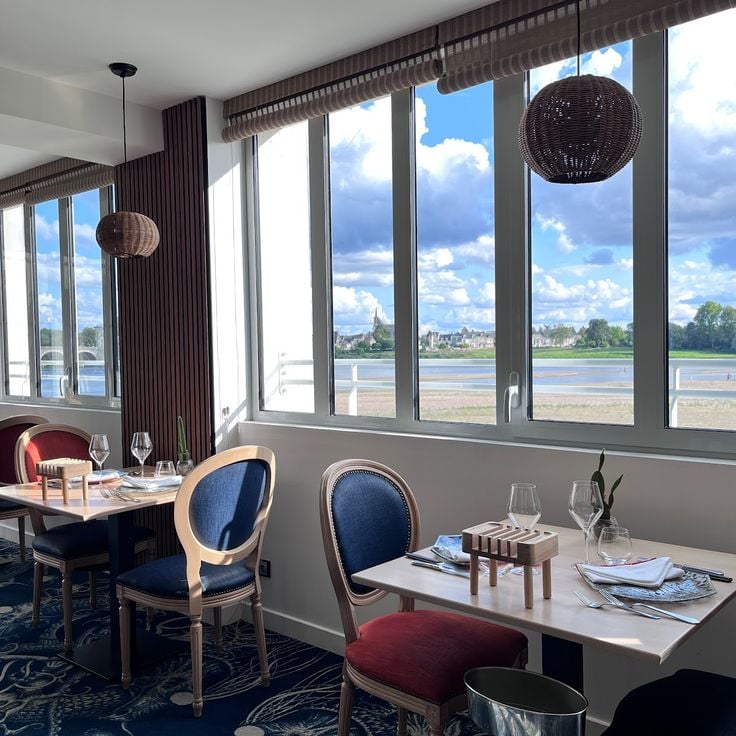 Les 3 Lieux - La Table