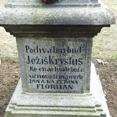 Kříž severně od Čejkova při cestě na Sázavu