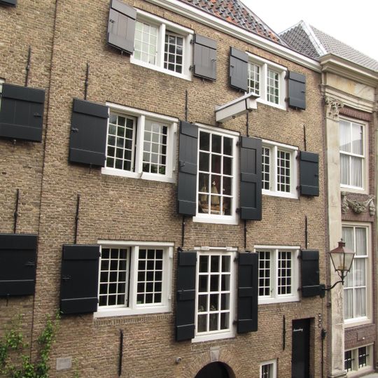 Korte Engelenburgerkade 12, Dordrecht