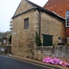 Outbuilding To No 12