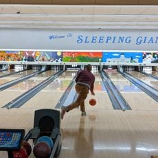 Sleeping Giant Lanes & Mini Golf
