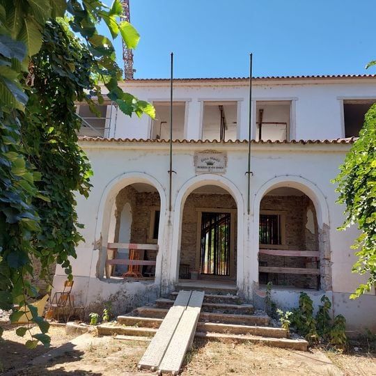 Escola Primária de Castanheira de Pêra