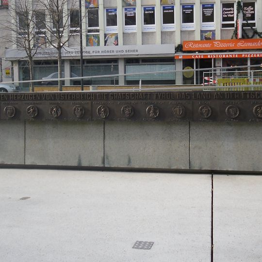 Ereignisdenkmal 600-Jahr-Feier der Zugehörigkeit Tirols zu Österreich 1363–1963