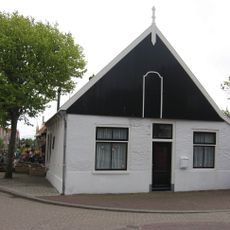 Hoekpand Diek-Herenstraat met voorschot aan de Herenstraat