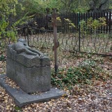 Tombstone to V. E. Borisov-Musatov