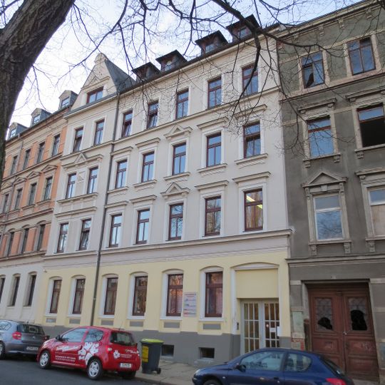 Mietshaus in geschlossener Bebauung Rembrandtstraße 39