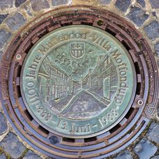 Bodenplatte 1100 Jahre Muffendorf