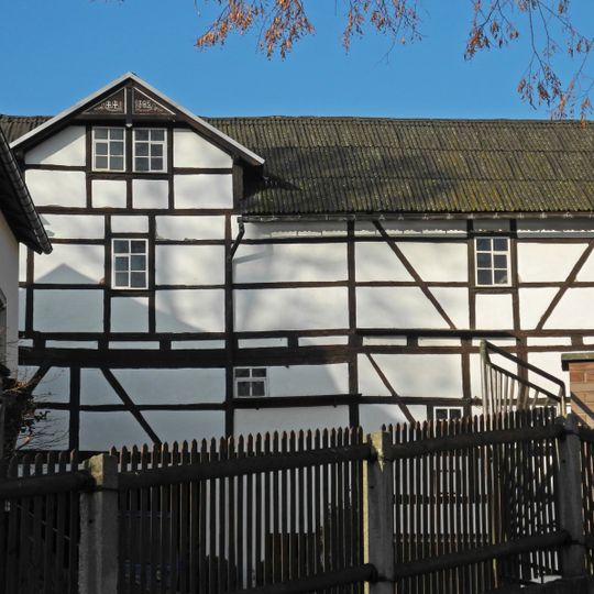 Scheune eines Dreiseithofes Bergstraße 54; 55