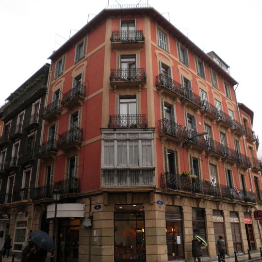 Calle de Amara