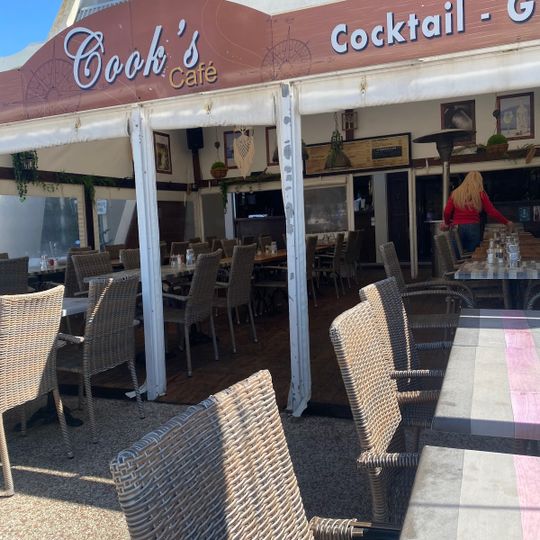Le Cook's cafe