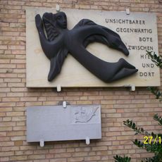 Commemorative plaque