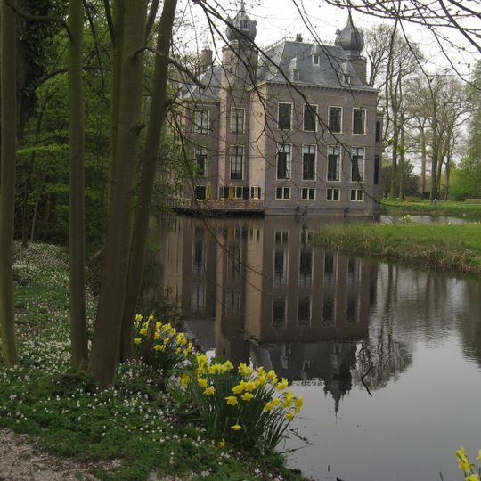 Oud-Poelgeest: historische tuin- en parkaanleg