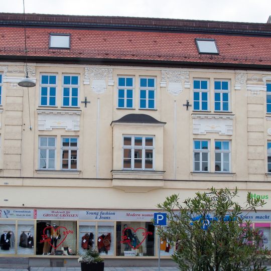 Stadtplatz 33