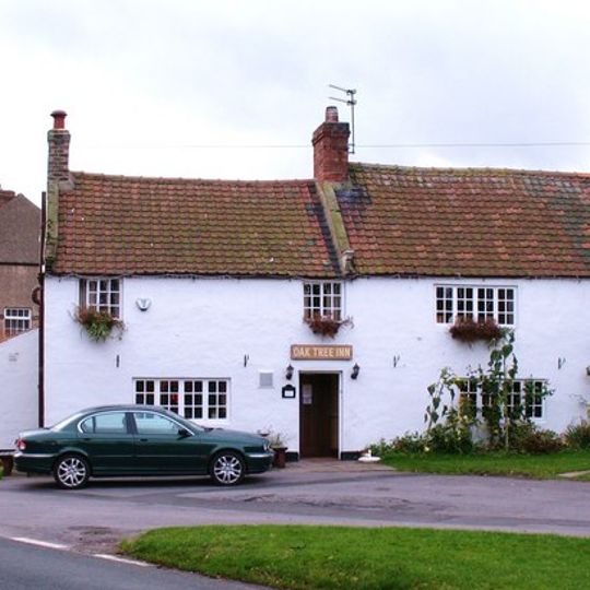 Oak Tree Inn