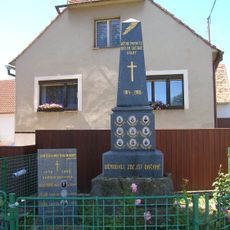 Památník obětem 1 a 2. sv. války v Boňově