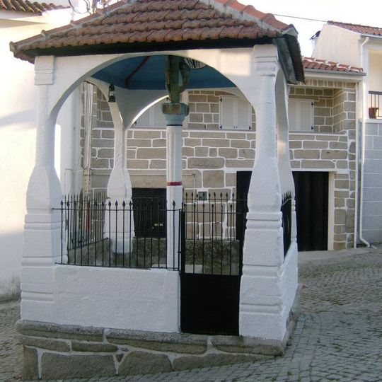 Cruzeiro de Castelões