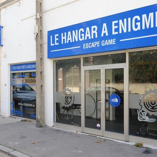 Le Hangar à Énigmes
