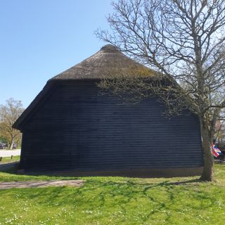 Medieval grange barn, 228m south-east of Upminster Court