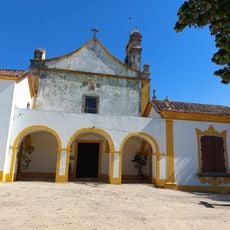 Igreja do Mosteiro de Nossa Senhora da Caridade, incluindo o seu recheio