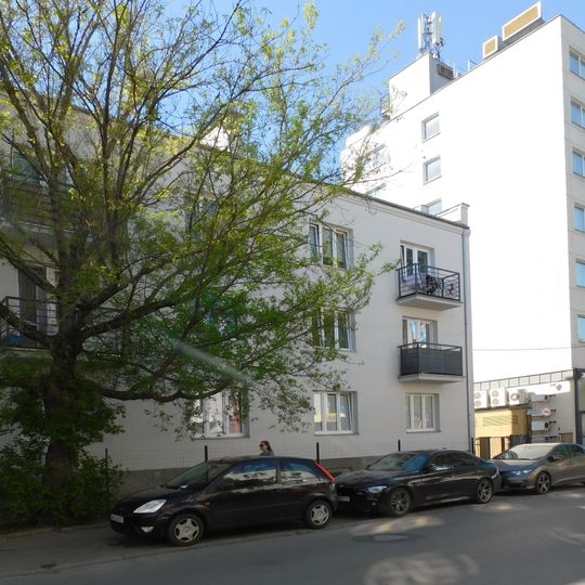 Dom przy ulicy Sabały 4