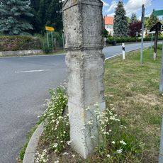 Wegestein Hohle Gasse -