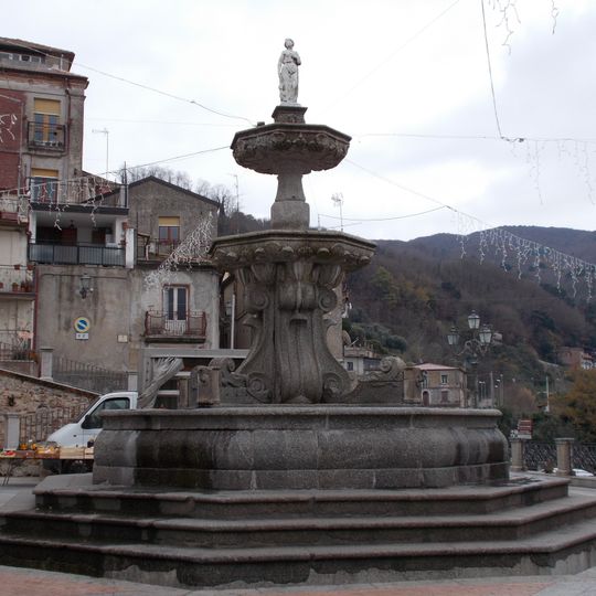 Fontana monumentale "Bellissima"