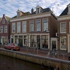 Tuinen 42, Leeuwarden