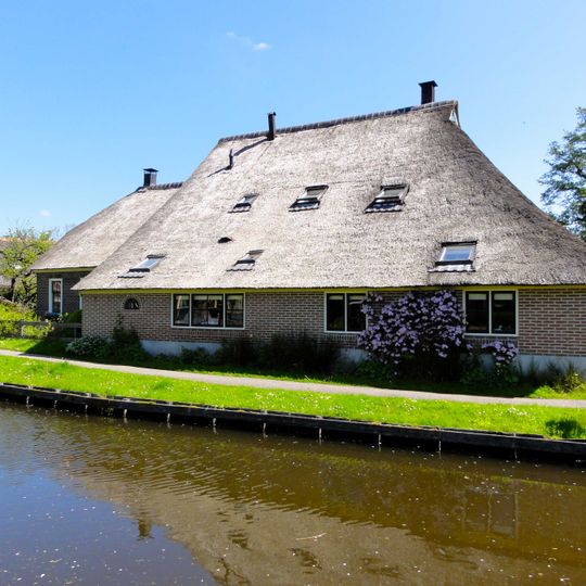 Dwarsgracht 40, Giethoorn