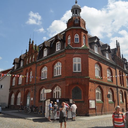 Verwaltungsgebäude Lange Straße 48