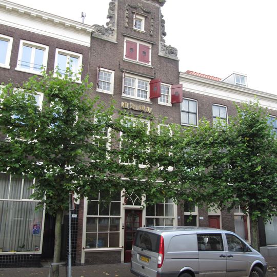 Steegoversloot 243, Dordrecht