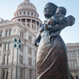 Texas Pioneer Woman Monument
