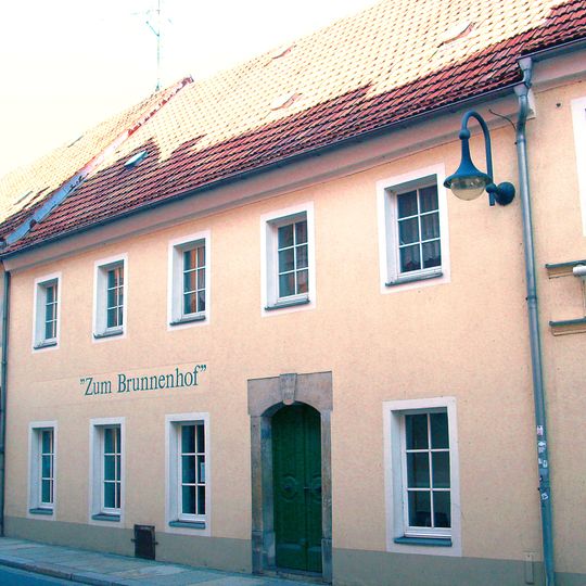 Wohnhaus in geschlossener Bebauung Wettinstraße 5