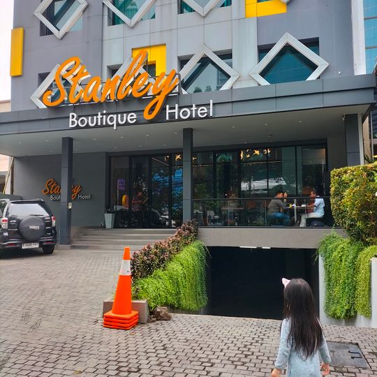 Aloft Jakarta Wahid Hasyim