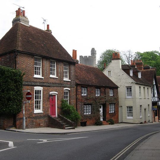 8, Maltravers Street