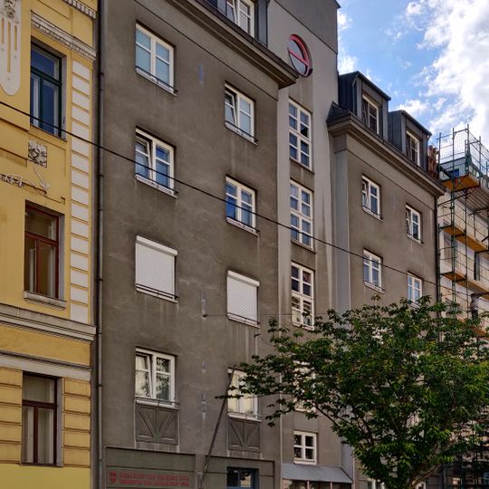 Gemeindebau Ortnergasse 5