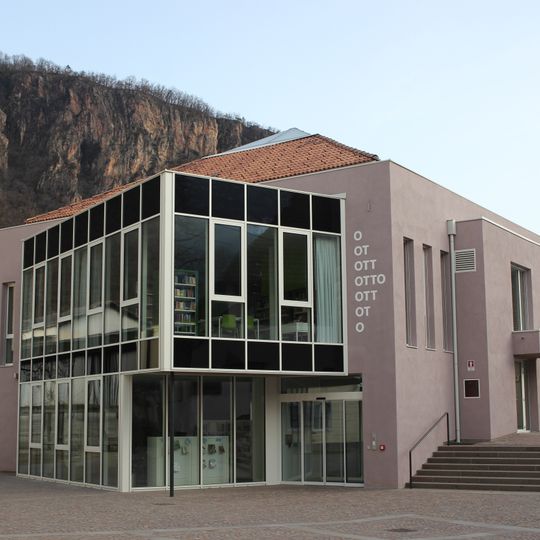 Biblioteca di Terlano