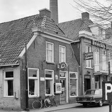 Raadhuisstraat 8