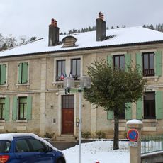 Town hall of Montanges
