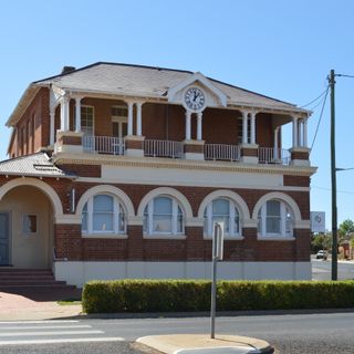 Parkes Post Office