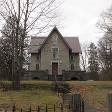 Taconic and West Avenues Historic District