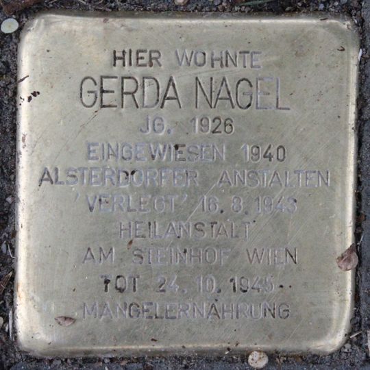 Stolperstein en memoria de Gerda Nagel