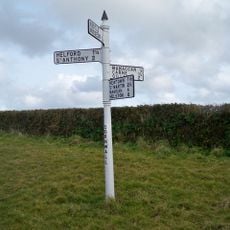 Guidepost At Sw 756 247
