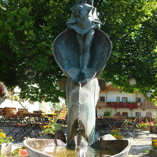 Altwirtbrunnen, Unterlangkampfen
