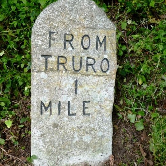 Mojón en SW83484377